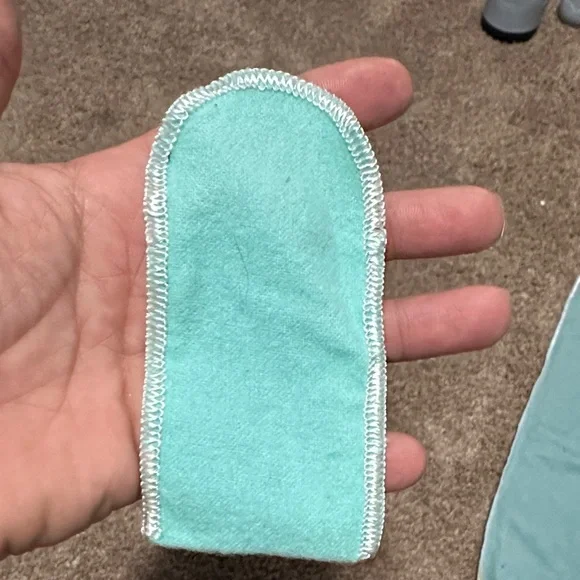 Tiffany & Co. Turquoise Pouch Collection - Picture 16 of 16